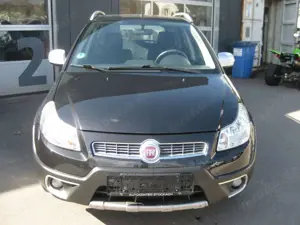 Fiat Sedici 1.6 16V Easy 4X2 Bild 2