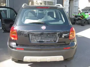 Fiat Sedici 1.6 16V Easy 4X2 Bild 4