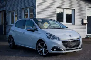 Peugeot 208 Allure/Automatik/Pano