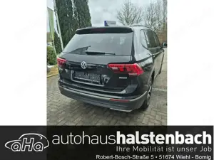 Volkswagen Tiguan Allspace Tiguan SE 4Motion Automatik US Bild 3