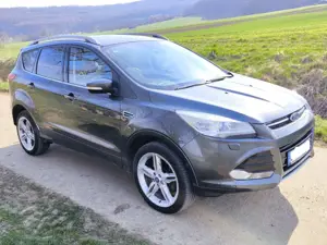 Ford Kuga Kuga Diesel 2.0 TDCi 4x4 Aut. Titanium