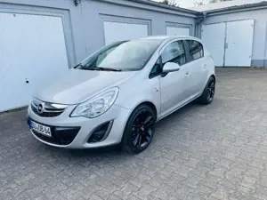 Opel Corsa Corsa 1.4 16V Automatik 150 Jahre Opel