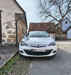 Opel Astra GTC