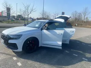 Audi SQ8 S Q8 TFSI quattro tiptronic