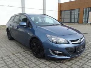 Opel Astra Sports Tourer 1.7 CDTI*NAVI*AHK*MULTI*