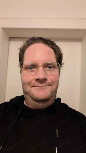 Du bist Muskulös und aktiv?