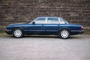 Jaguar XJ Sovereign 3 Jahre Garantie Ausnahmefahrzeug Bild 2