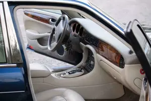 Jaguar XJ Sovereign 3 Jahre Garantie Ausnahmefahrzeug Bild 4