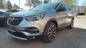 Opel Grandland X Ultimate-Hybrid-Automatik