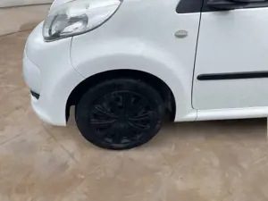 Citroen C1 1.0 + TÜV-bis-07.2026 Bild 2