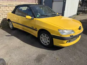 Peugeot 306 Cabriolet 1.6 Saint Tropez Bild 3