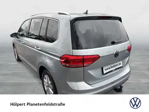 Volkswagen Touran 2.0 HIGHLINE AHK CAM ACC LM17 EKLAPPE NAVI Bild 3