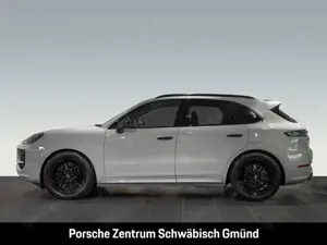 Porsche Cayenne GTS HA-Lenkung InnoDrive Head-Up BOSE Bild 2