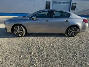 Peugeot 508 Bild 2