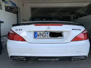 Mercedes-Benz SL 63 AMG SL 63 AMG AMG Speedshift MCT 7-Gang Sportgetriebe