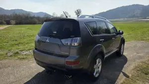 Mitsubishi Outlander 2.2 DI-D 4WD Bild 4
