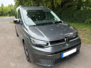 Volkswagen Caddy Caddy 1.5 TSI BMT HeckFlügelTür AnhängerK SitzHZ VW Garantie Bild 3