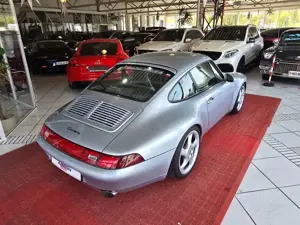 Porsche 993 911 Carrera Coupe +PORSCHE NAVI+HISTORIE Bild 4