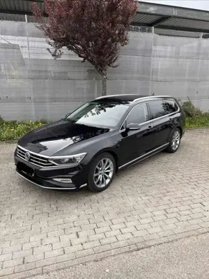 Volkswagen Passat Variant Elegance R-Line