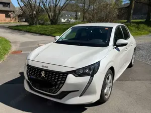 Peugeot 208 208 PureTech 100 EAT8Allure Pack