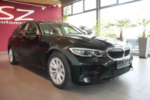 BMW 320 d xDrive Advantage LED SHZ Navi Kamera