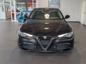 Alfa Romeo Giulia Lusso Ti*ACC*XENON*KAM* Bild 4