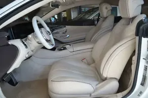 Mercedes-Benz S 560 S -Klasse Coupe S 560- 4Matic Bild 3