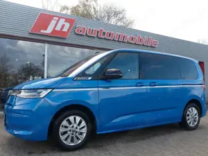 Volkswagen T7 Multivan Style DCC*ACC*AHK*Panorama