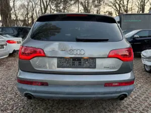 Audi Q7 3.0 TDI quattro//*LED*//*LEDER*// Bild 5