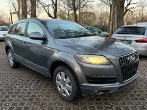 Audi Q7 3.0 TDI quattro//*LED*//*LEDER*// Bild 3
