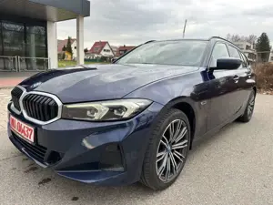BMW 320 e Touring xDrive 1.HD/AHK/WIDE/Kamera
