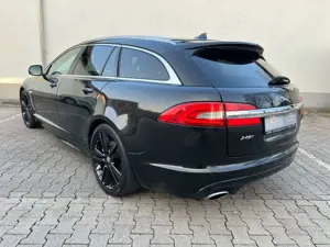 Jaguar XF 3.0 V6 Diesel S Sportbrake*1.Hand*TotWi*Voll* Bild 5