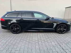 Jaguar XF 3.0 V6 Diesel S Sportbrake*1.Hand*TotWi*Voll* Bild 2