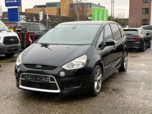 Ford S-Max S-MAX Titanium S/Bi-Xenon/Leder/Navi