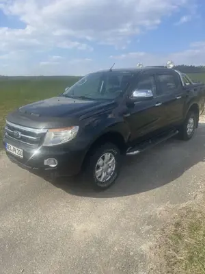 Ford Ranger XLT Doppelkabine 4x4 Diesel Bild 2