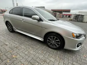 Mitsubishi Lancer Plus Bild 4