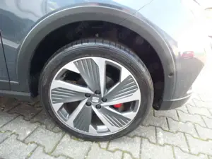 SEAT Arona Arona FR 1.5 TSI DSG Navi, Beats, ACC Bild 3