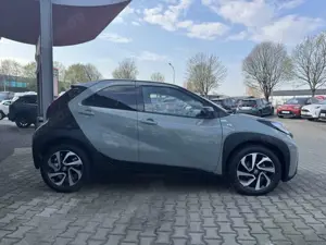 Toyota Aygo X Team D Automatik Bild 4