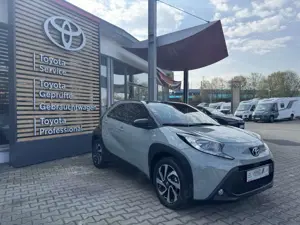 Toyota Aygo X Team D Automatik Bild 3