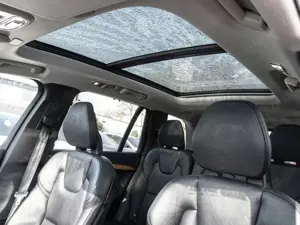 Volvo XC90 Inscription AWD StandHZG AHK El. Panodach Navi Dig Bild 4