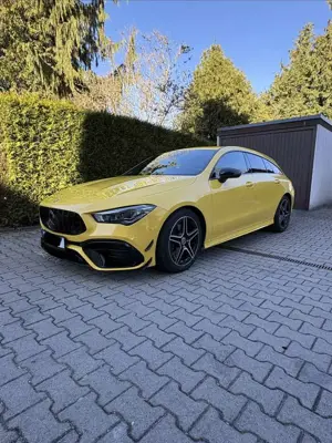 Mercedes-Benz CLA 200 d Shooting Brake 8G-DCT AMG Line
