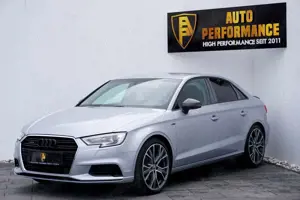 Audi A3 2.0TFSI Lim. QUA Sport S-tronic~MMI~AHK~Xenon