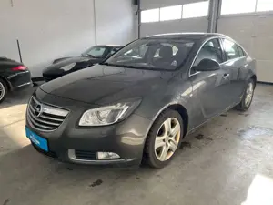 Opel Insignia 2.0 CDTI Cosmo*Vollaus*Kein TÜV*Rost !