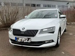 Skoda Superb TÜV NEU/2.0 TDI Style
