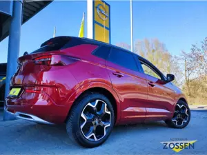 Opel Grandland Ultimate Plug-in-Hybrid 4x4 Nachtsicht, Allwetter