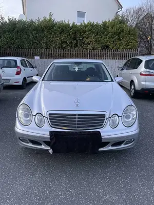Mercedes-Benz E 220 E 220 CDI (211.006)