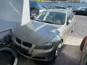 BMW 325 3 Limousine 325i Bild 1