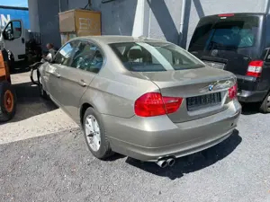 BMW 325 3 Limousine 325i Bild 5