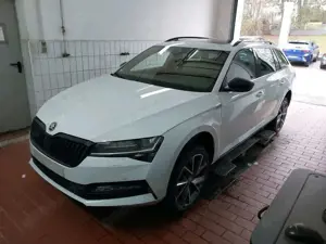 Skoda Superb Sportline 4x4 2.0 TSI*PANO*360*ACC*STHZ*
