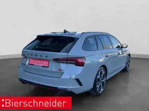 Skoda Octavia Combi 2.0 TSI DSG RS PANO 360-KAMERA AHK HEAD-UP D Bild 5